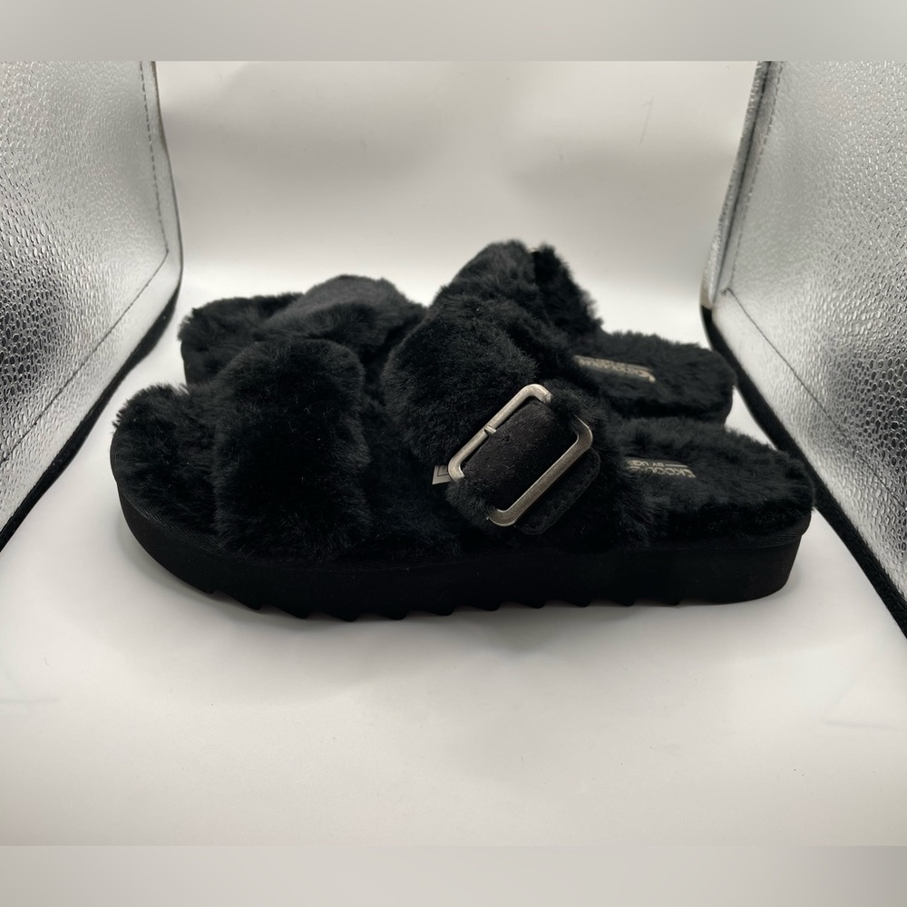 Koolaburra by UGG Furr-ah women’s Black Fuzzy Slide Sandals size 6